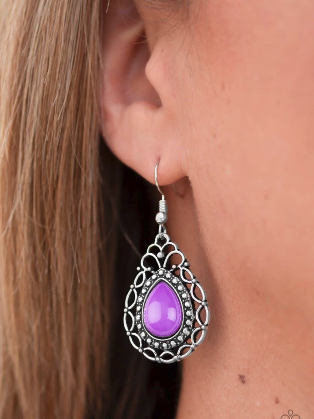 Paparazzi Jewelry Accessories - Flirty Finesse - Purple Earrings - Vintage
